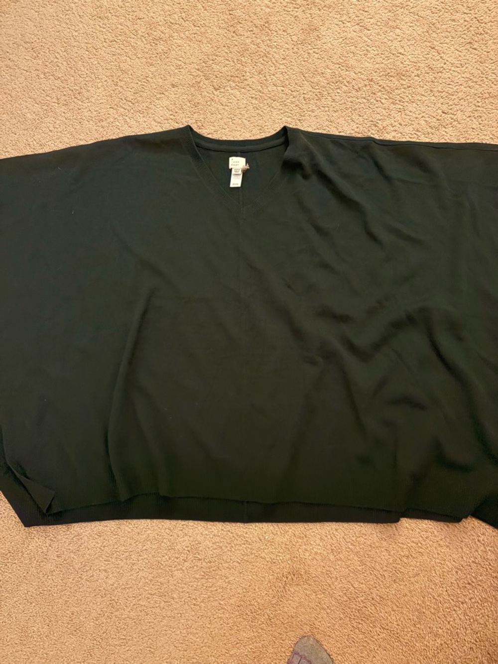 Classic green-Neck woman’s Sweater